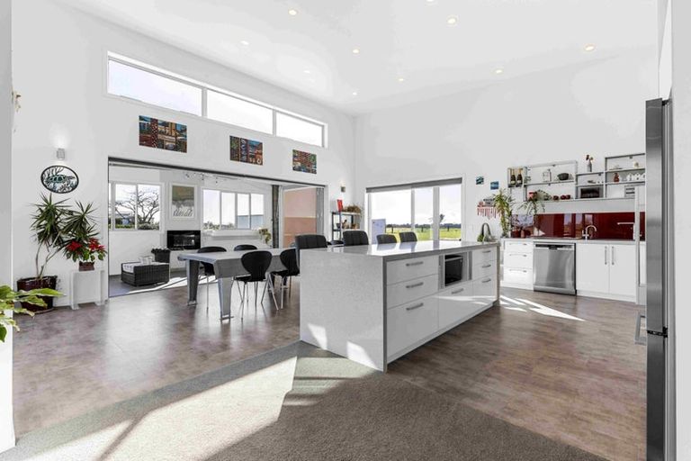 Photo of property in 382 Taukoro Road, Morrinsville, 3375