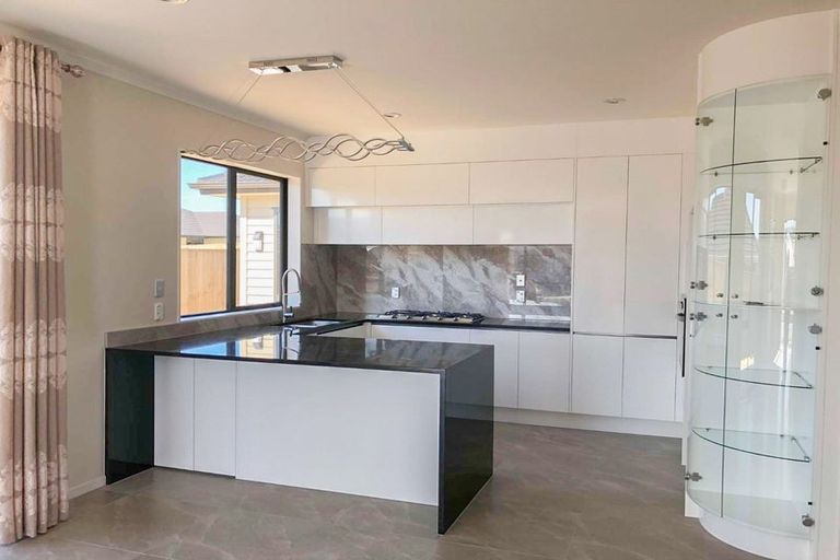 Photo of property in 55 Harriet Johnston Drive, Pokeno, 2402