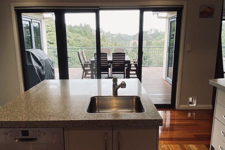 Photo of property in 34 Hayley Lane, East Tamaki Heights, Auckland, 2016