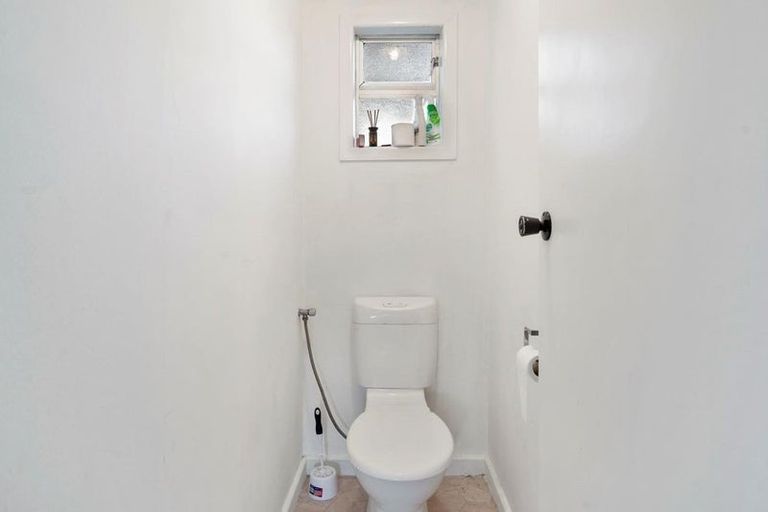 Photo of property in 105 Rangatira Drive, Mangakino, 3421