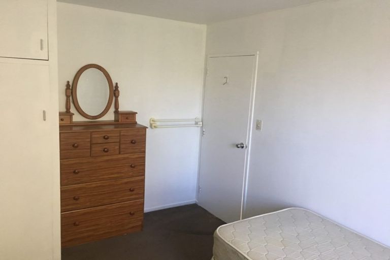 Photo of property in 2/53 Mathesons Road, Phillipstown, Christchurch, 8011