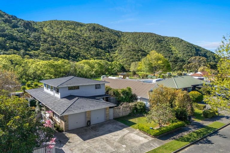 Photo of property in 16 The Anchorage, Waikawa, Picton, 7220