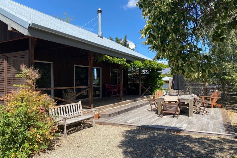 Photo of property in 22 Newcastle Street, Clyde, 9330