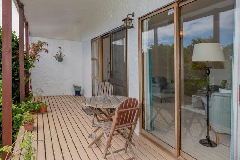 Photo of property in 88 Winara Avenue, Waikanae, 5036