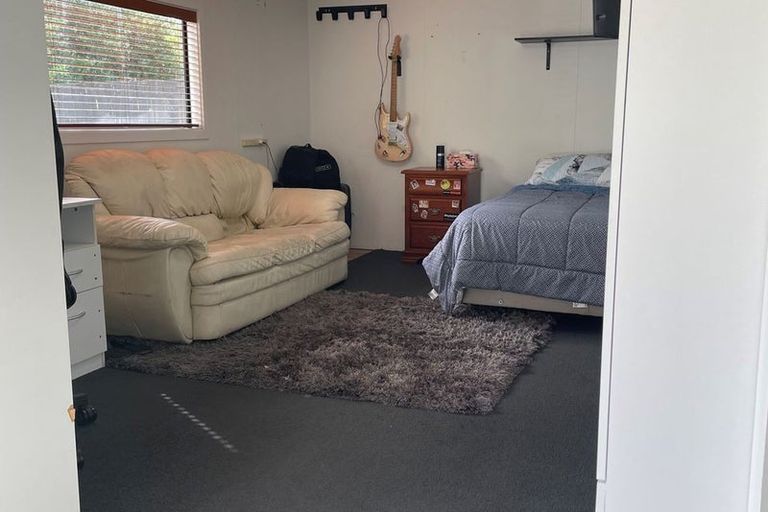 Photo of property in 133 Estuary Road, South New Brighton, Christchurch, 8062