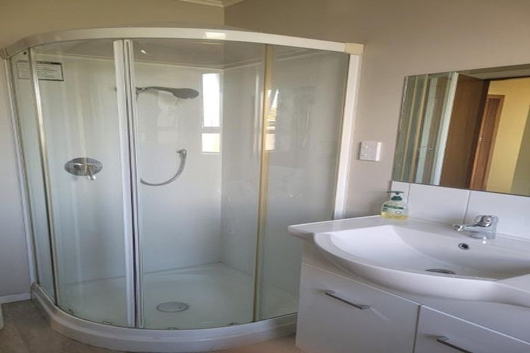 Photo of property in 13 Clyde Street, Utuhina, Rotorua, 3015