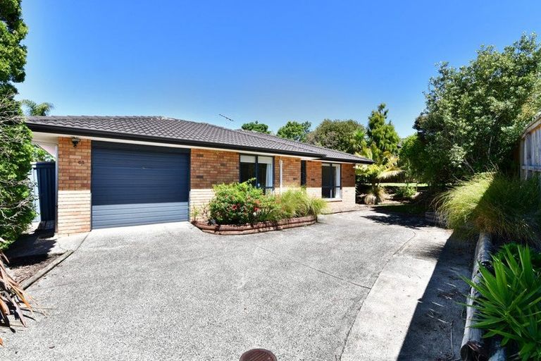 Photo of property in 65 Cabeleigh Drive, Helensville, 0800