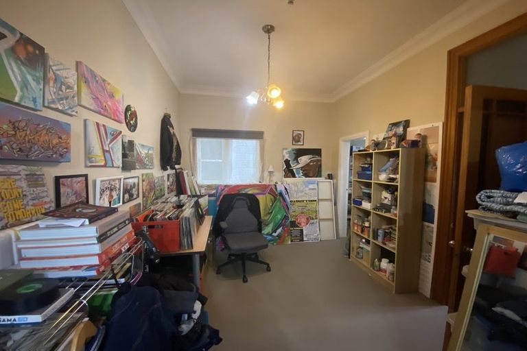 Photo of property in 138 Russell Terrace, Berhampore, Wellington, 6023