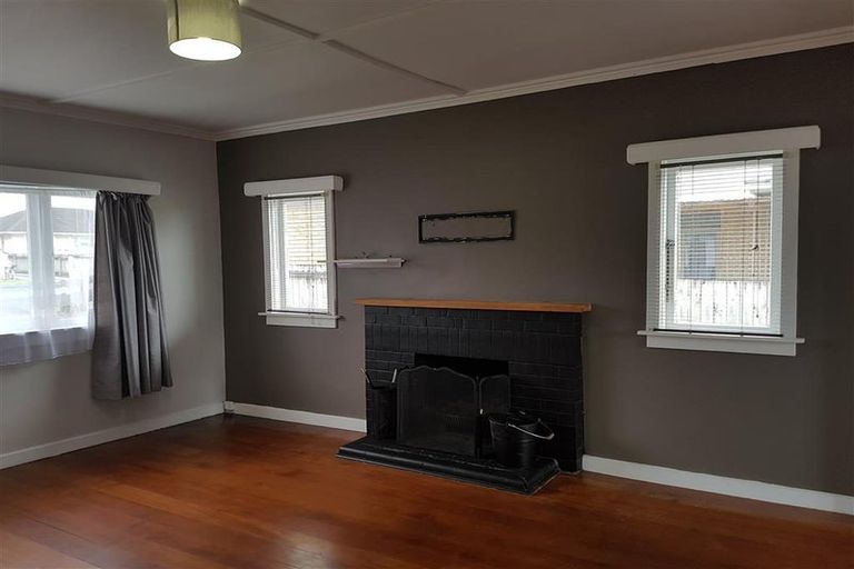 Photo of property in 75 Helvetia Road, Pukekohe, 2120