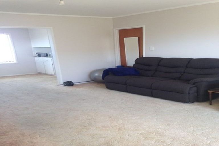 Photo of property in 1/78 Bentley Avenue, Glenfield, Auckland, 0629