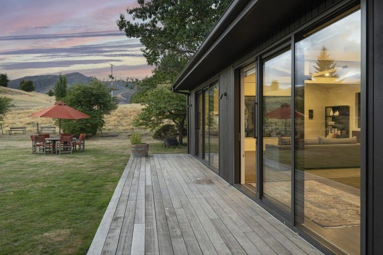 Photo of property in 150 Centennial Avenue, Arrowtown, Queenstown, 9371