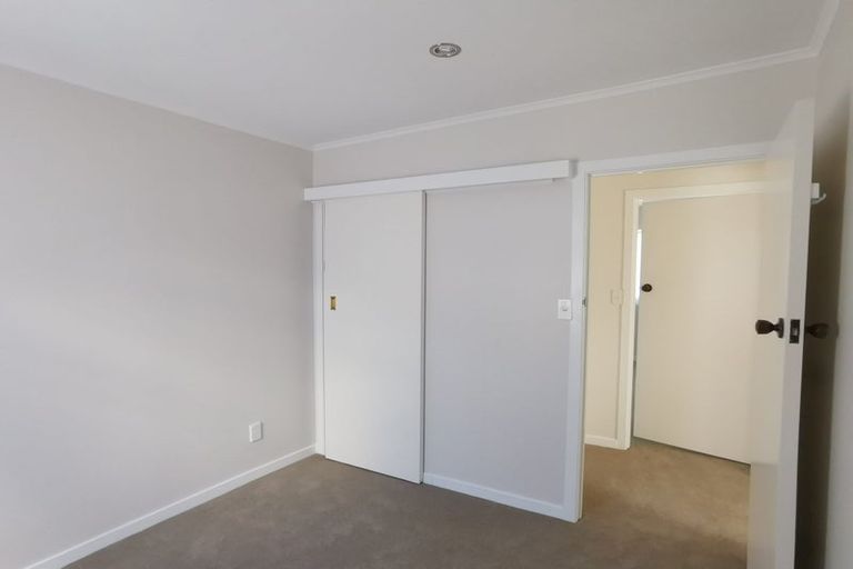 Photo of property in 44 Brandon Road, Glen Eden, Auckland, 0602