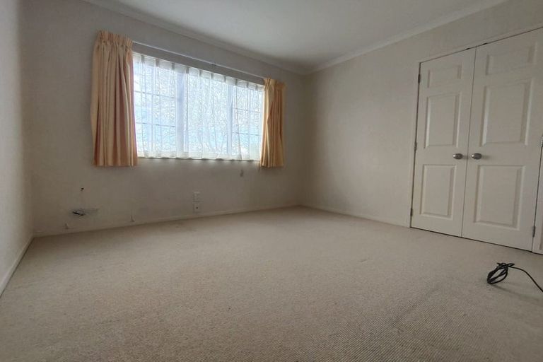 Photo of property in 6 Belsera Court, Northpark, Auckland, 2013