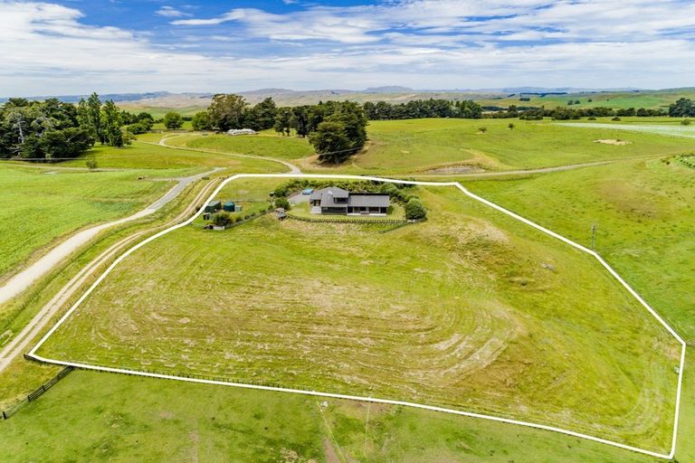 Photo of property in 834 Whakapirau Road, Raukawa, Hastings, 4174