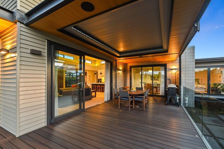 Photo of property in 54 Lake Crescent, Hamilton Lake, Hamilton, 3204