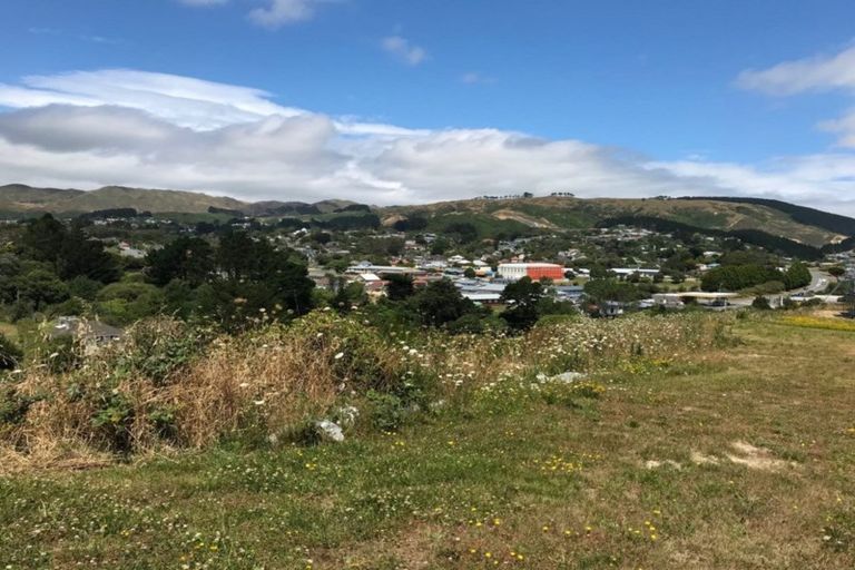 Photo of property in 174 John Burke Drive, Aotea, Porirua, 5024