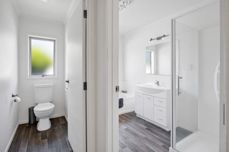 Photo of property in 17 Mcnaughton Street, Waitara, 4320