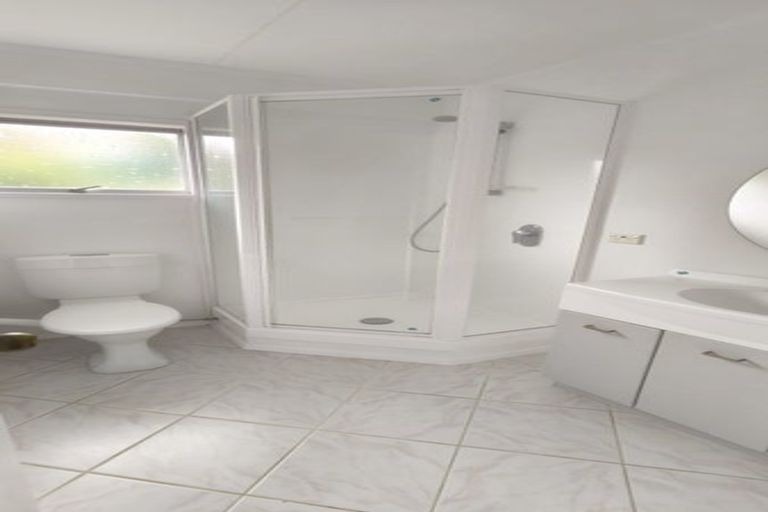 Photo of property in 3 Manaia Place, Mairangi Bay, Auckland, 0630