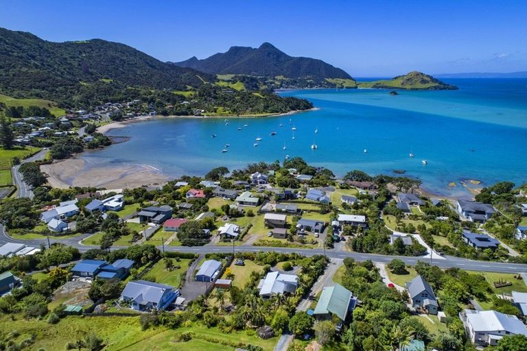 Photo of property in 2297 Whangarei Heads Road, Whangarei Heads, 0174