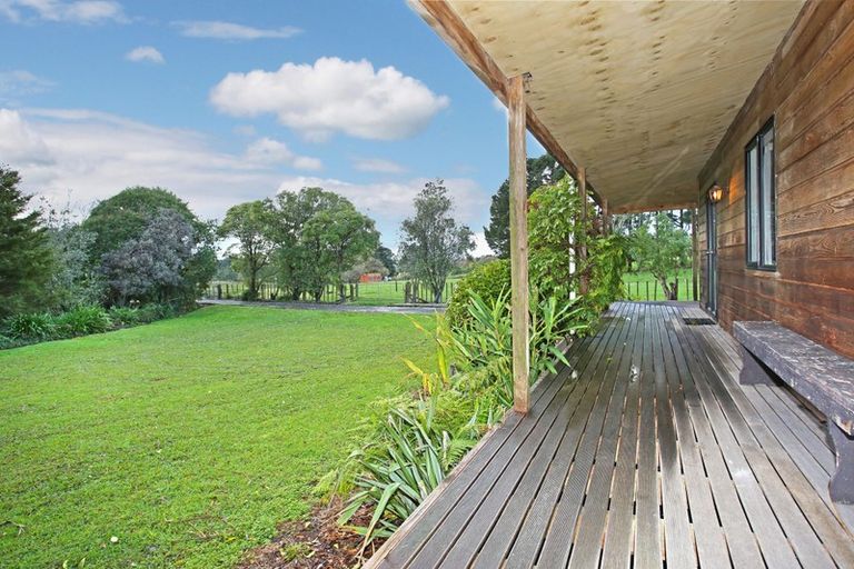 Photo of property in 943 Glenbrook Road, Glenbrook, Pukekohe, 2679