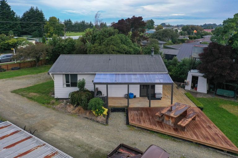Photo of property in 21 Airedale Road, Weston, Oamaru, 9401
