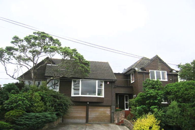 Photo of property in 21 Ranui Crescent, Khandallah, Wellington, 6035