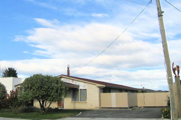 Photo of property in 21 Petane Road, Bay View, Napier, 4104
