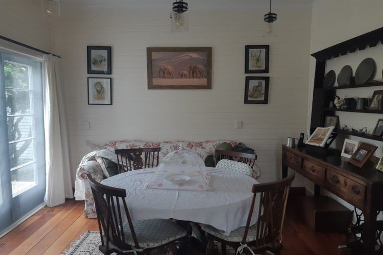 Photo of property in 26 Reading Street, Greytown, 5712