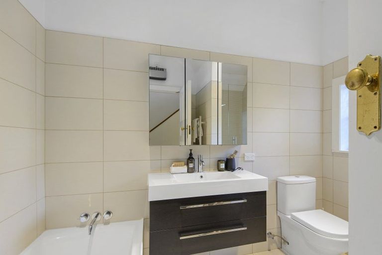 Photo of property in 60 Severn Street, St Albans, Christchurch, 8014