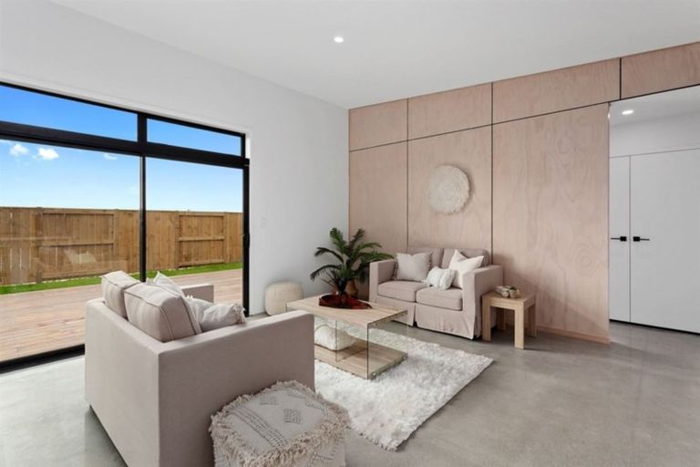 Photo of property in 16 Kakariki Drive, Coastlands, Whakatane, 3120