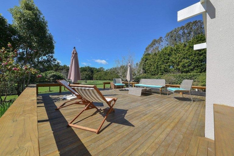 Photo of property in 79 Bungard Road, Karaka, Papakura, 2580