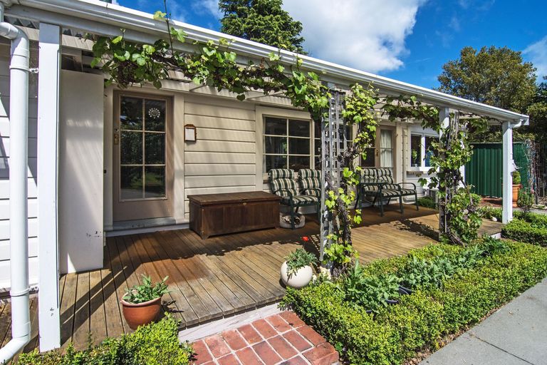 Photo of property in 92 Renall Street, Masterton, 5810