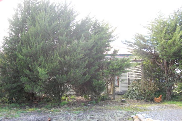 Photo of property in 49 Clifford Street, Blackball, 7804