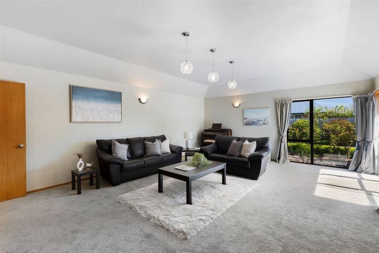 Photo of property in 20 Panckhurst Drive, Woodend, 7610