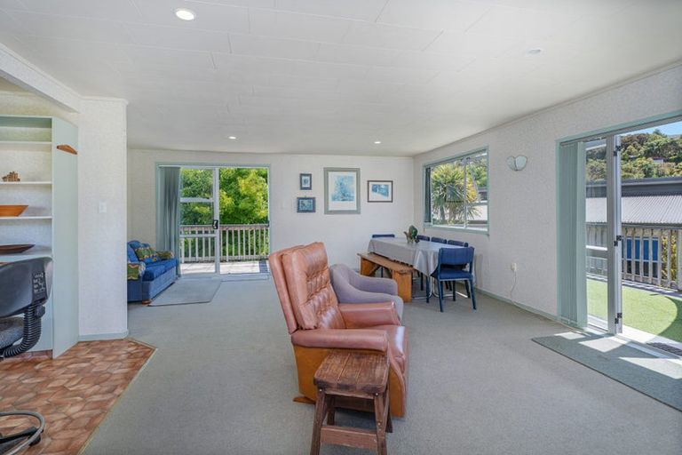 Photo of property in 11 Parkland Place, Whitianga, 3510
