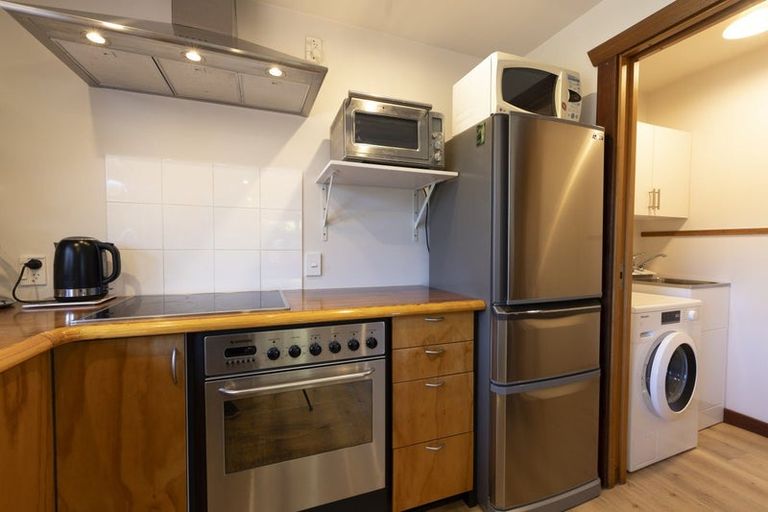 Photo of property in 5 Penfold Square, Leithfield, 7481