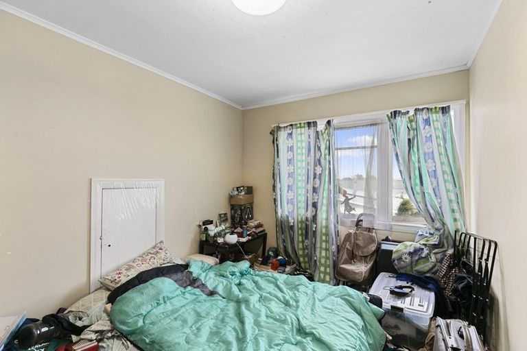 Photo of property in 12 Te Mome Road, Alicetown, Lower Hutt, 5010