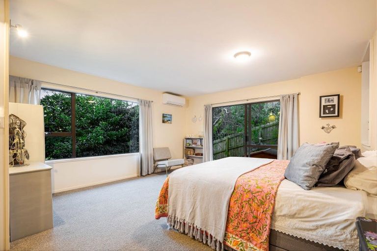 Photo of property in 73 Arran Road, Browns Bay, Auckland, 0630