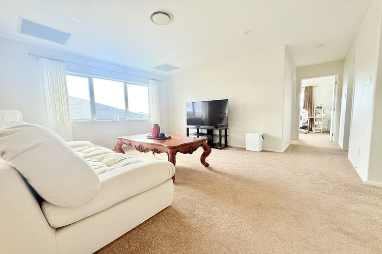 Photo of property in 23a Manuwai Road, Torbay, Auckland, 0630