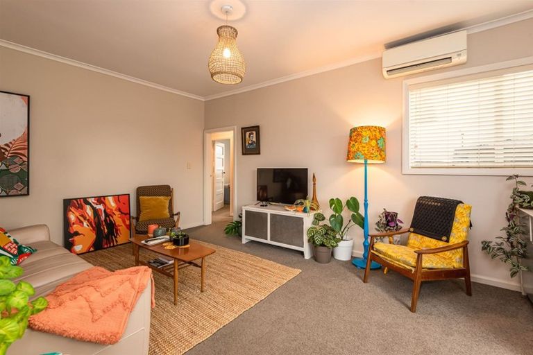 Photo of property in 212 Blenheim Road, Riccarton, Christchurch, 8041