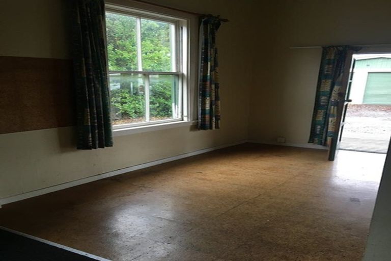 Photo of property in 44 Lombard Street, Palmerston North, 4410