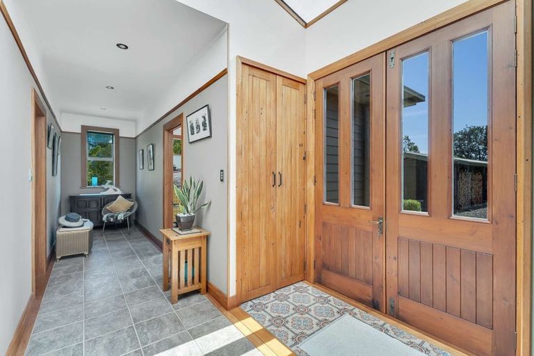 Photo of property in 92 Comers Road, Kaimarama, Whitianga, 3591