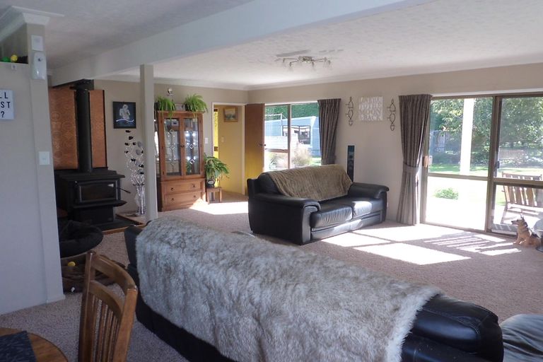 Photo of property in 63 Hedley Road, Levels, Timaru, 7973