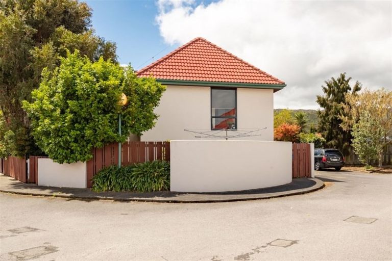 Photo of property in 28 Mcbain Grove, Avalon, Lower Hutt, 5011