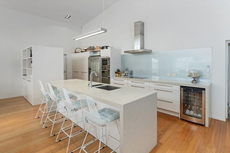 Photo of property in 14 Clipper Place, Whitianga, 3510