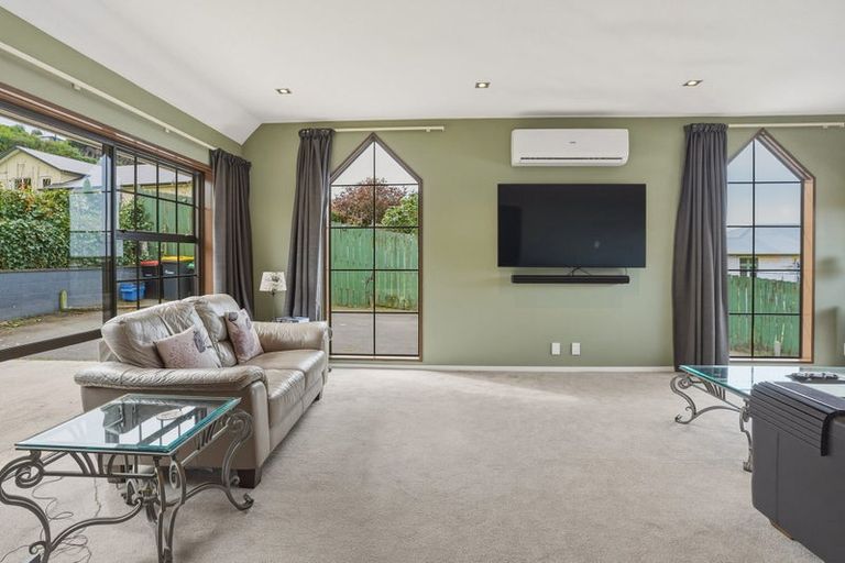 Photo of property in 220 South Road, Caversham, Dunedin, 9012