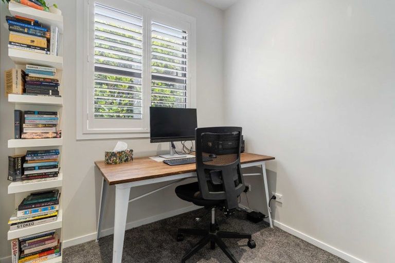 Photo of property in 80 Riverhead Point Drive, Riverhead, 0820