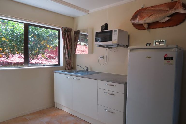 Photo of property in 2385 Wyuna Bay Road, Wyuna Bay, Coromandel, 3581