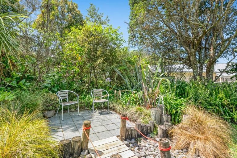 Photo of property in 12 Mariner Drive, Gulf Harbour, Whangaparaoa, 0930