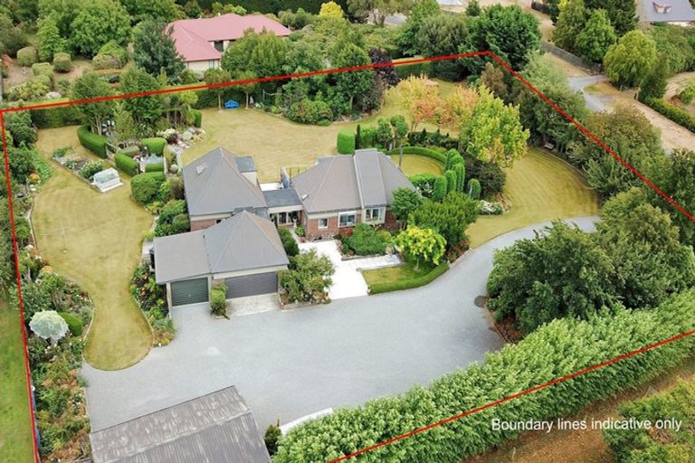 Photo of property in 13 Kowhai Drive, Darfield, 7510